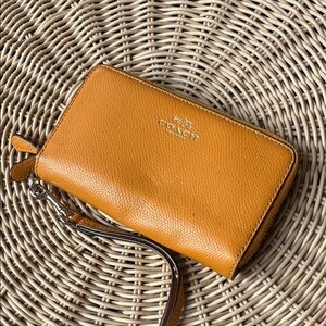 Coach Tan Leather Wallet